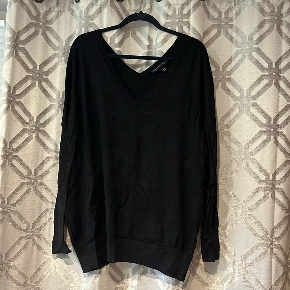 Lane Bryant 22/24 Black V Neck, V Back sweater